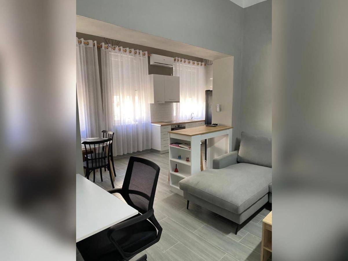 New New Bazaar Apartment Tirana Bagian luar foto