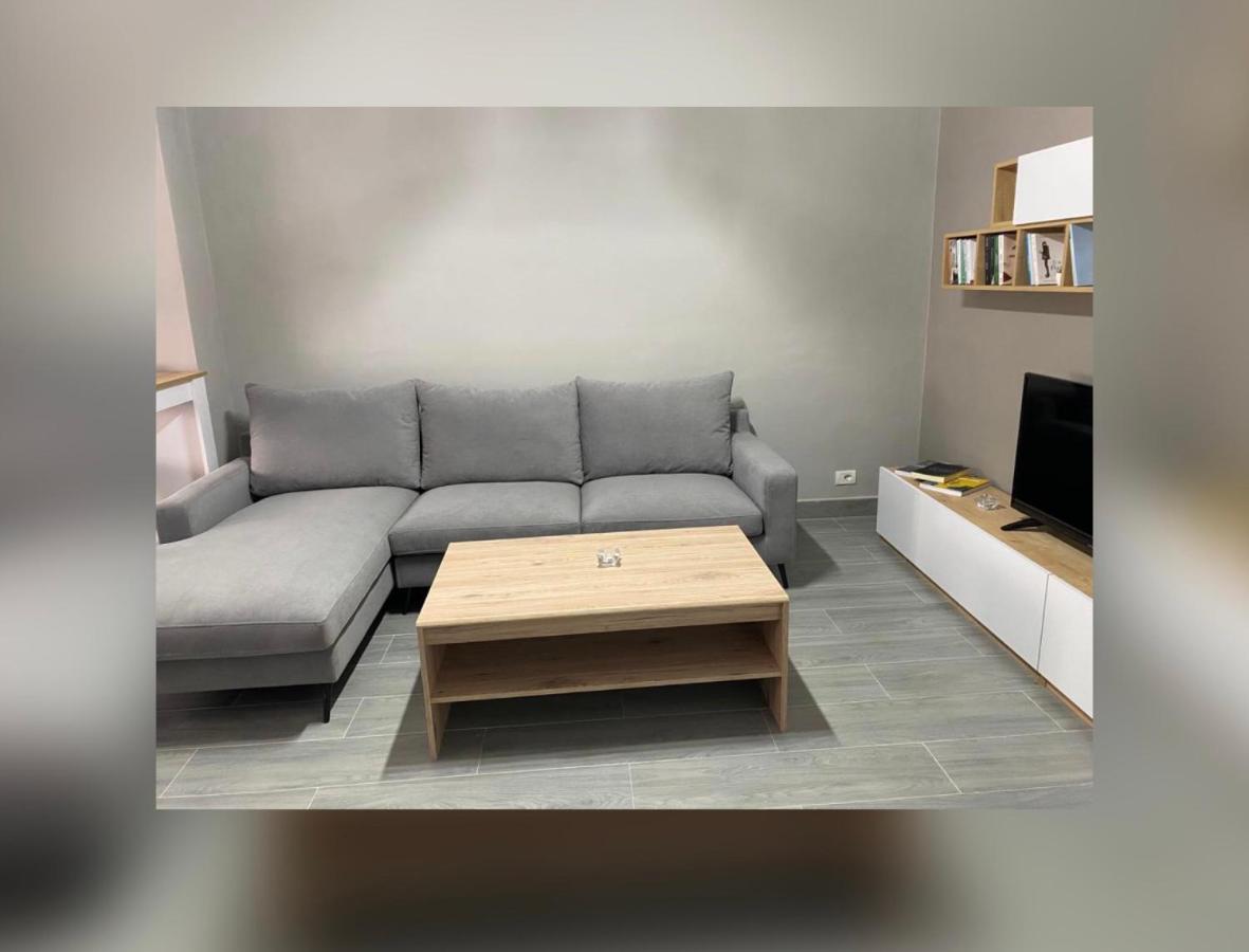 New New Bazaar Apartment Tirana Bagian luar foto